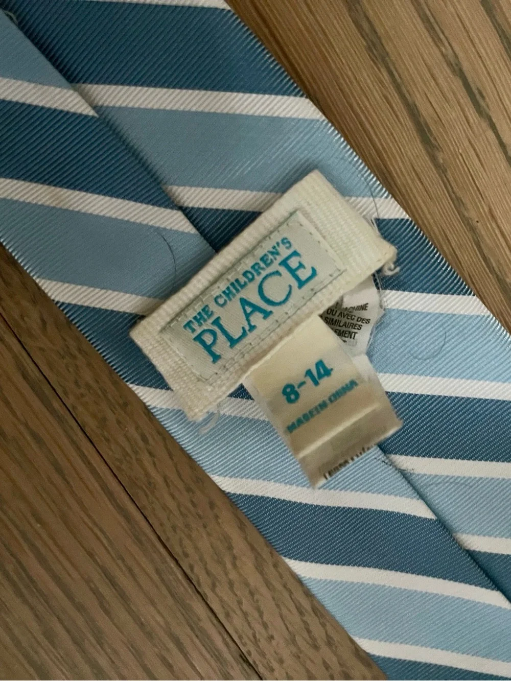 The Children’s Place Boys Classic Blue Striped Tie. Size 8-14.